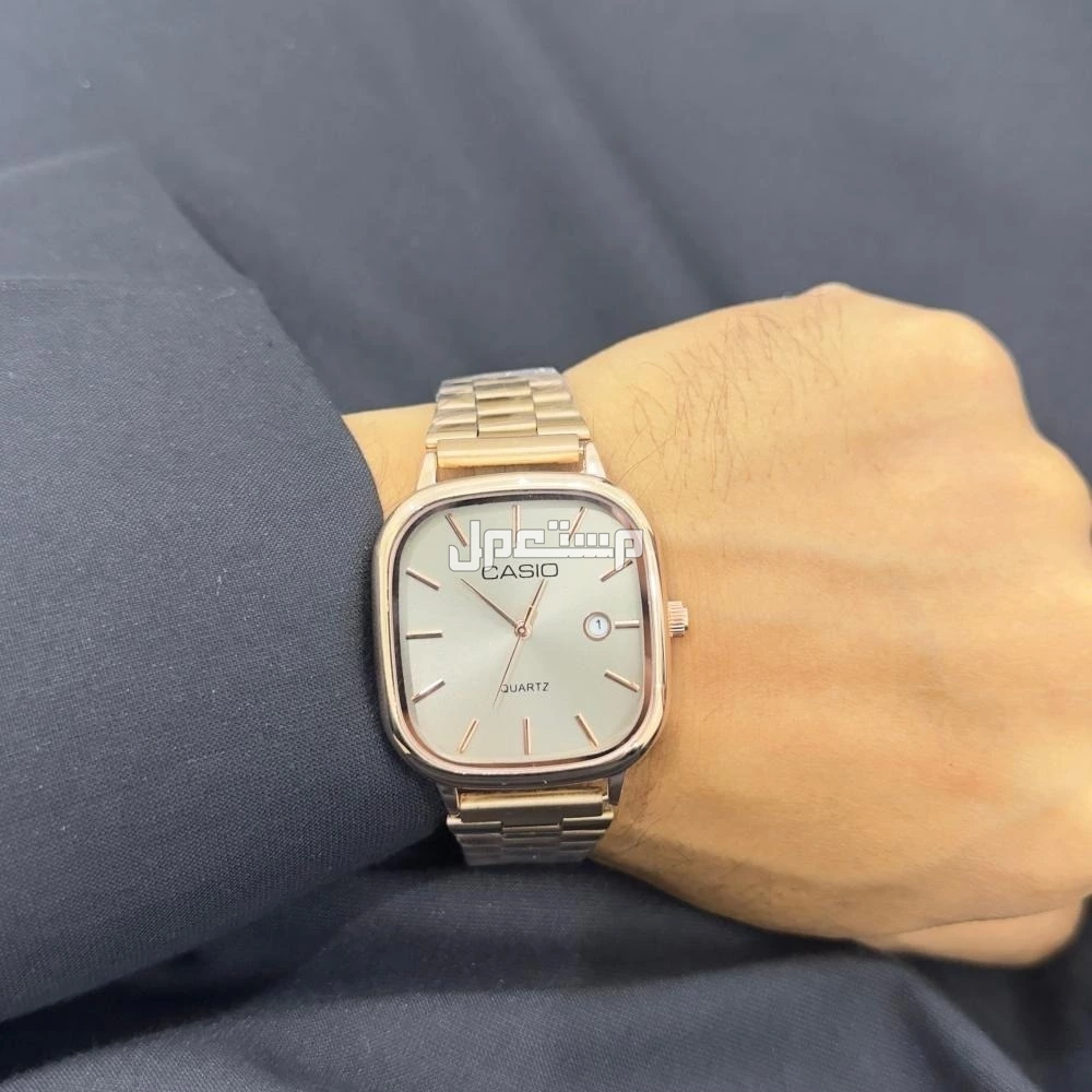 ساعات كاسيو طقم رجالي ونسائي يمكنك اضافه عباره او تاريخ وشعار