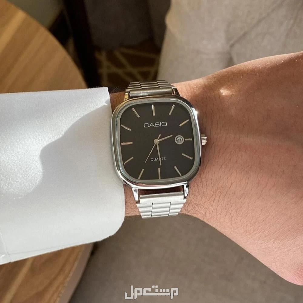 ساعات كاسيو طقم رجالي ونسائي يمكنك اضافه عباره او تاريخ وشعار
