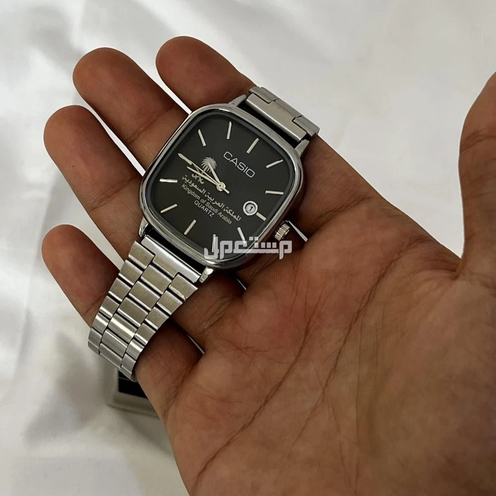 ساعات كاسيو طقم رجالي ونسائي يمكنك اضافه عباره او تاريخ وشعار