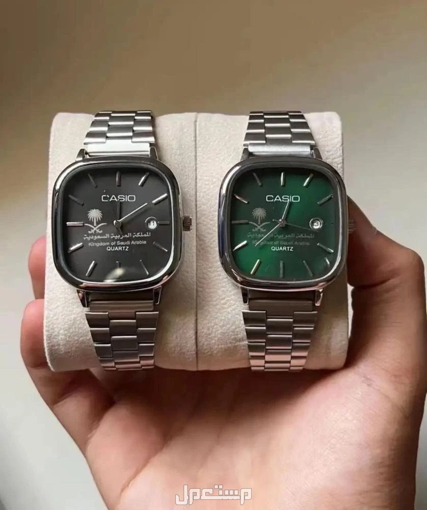 ساعات كاسيو طقم رجالي ونسائي يمكنك اضافه عباره او تاريخ وشعار