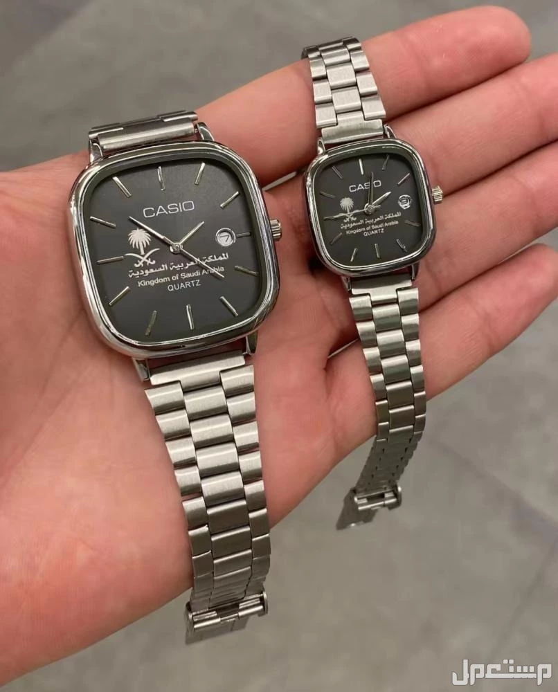 ساعات كاسيو طقم رجالي ونسائي يمكنك اضافه عباره او تاريخ وشعار