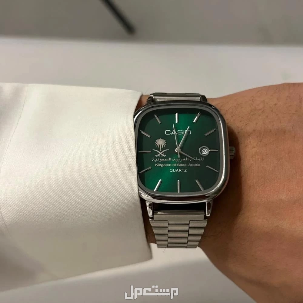 ساعات كاسيو طقم رجالي ونسائي يمكنك اضافه عباره او تاريخ وشعار