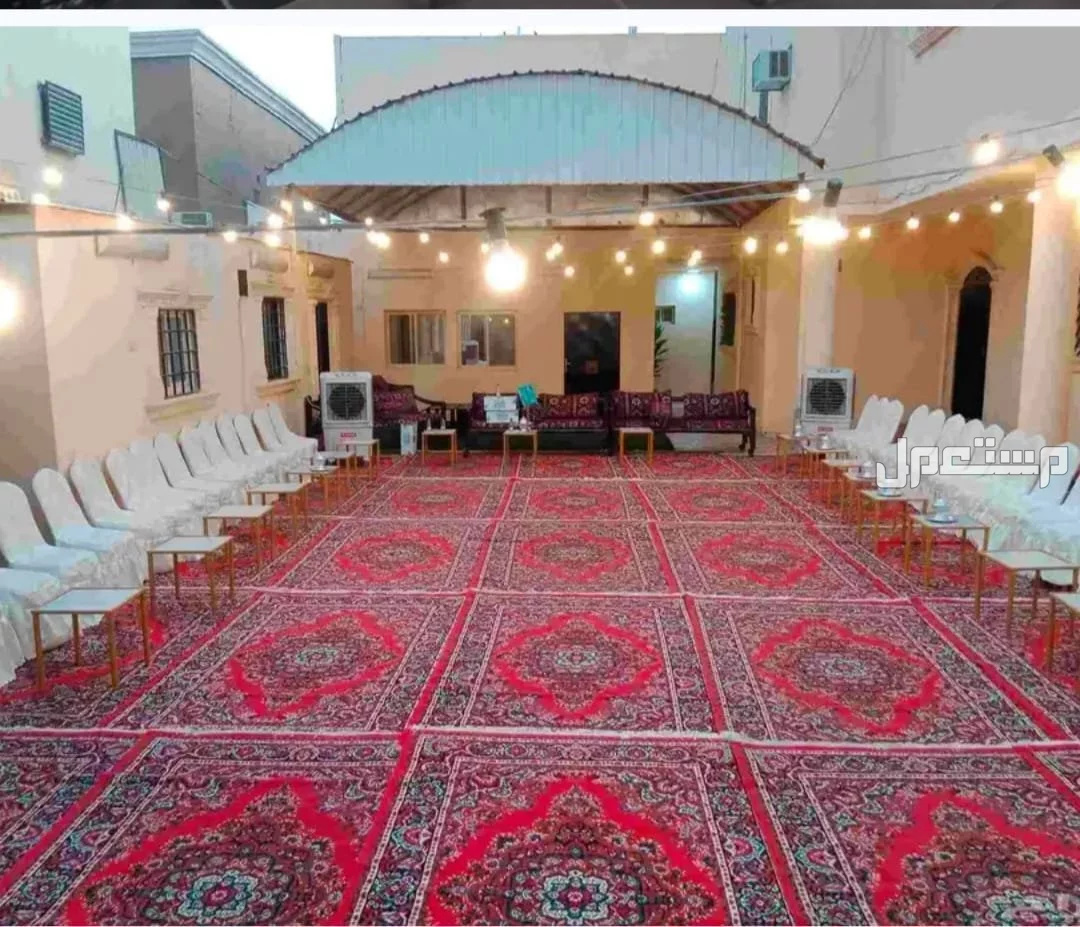 تأجير مكيفات مراوح رذاذ كراسي طاولات سماعات فرش ملكي وفرش كبير وصغير وقهوجيه وطباخيت ذبايح في الرياض بسعر الف ريال سعودي