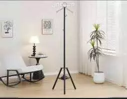 للبيع مبخرة و علاقة ملابس جديدة