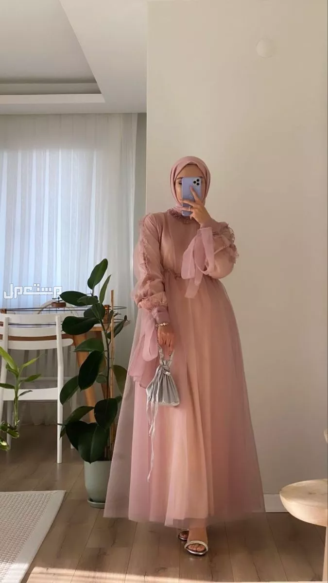 أفضل فساتين سهرة للبنات 15 سنة أنيقة.. أحدث موديلات بالصور