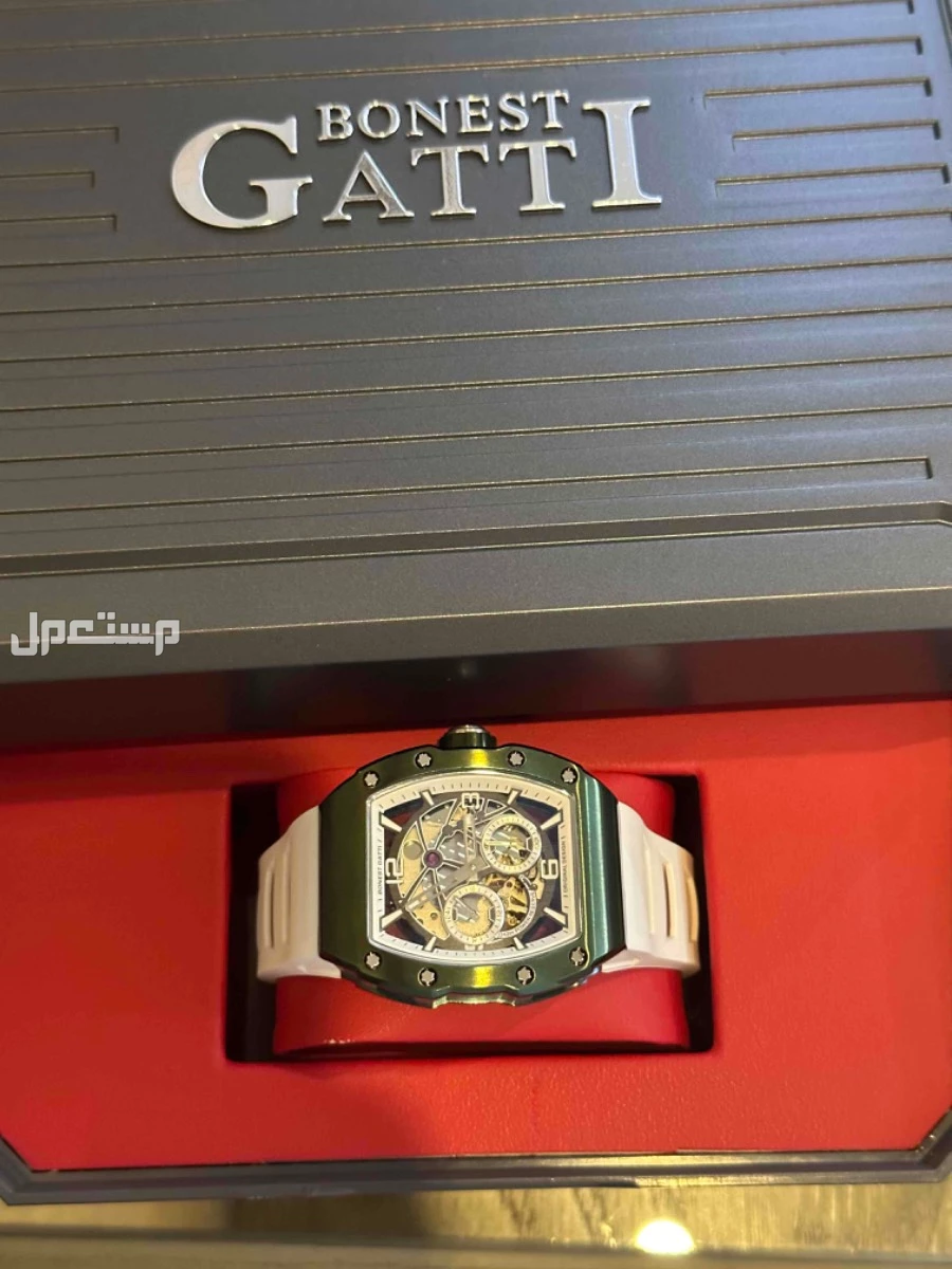 ساعه براند اصليه  في الأحساء بسعر 2300 ريال سعودي