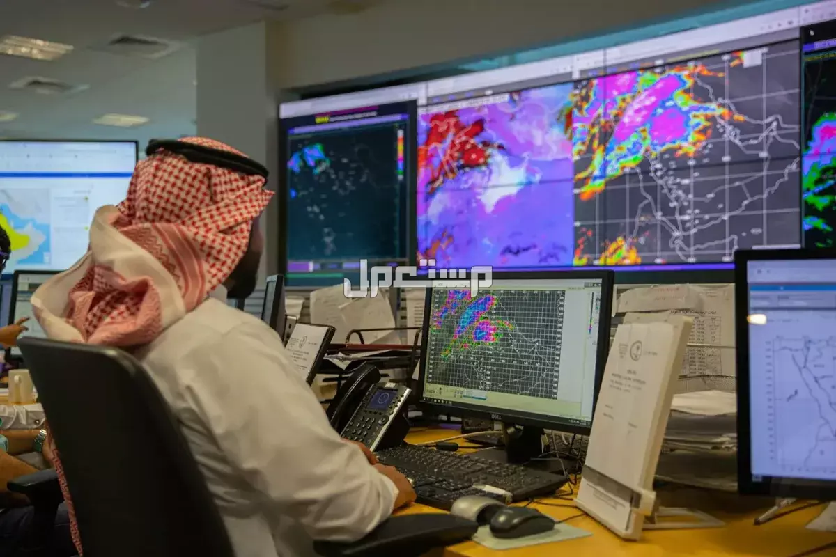 طقس الرياض لمدة شهر سبتمبر 2025: متى تنخفض درجات الحرارة؟ توقعات حالة الطقس في الرياض