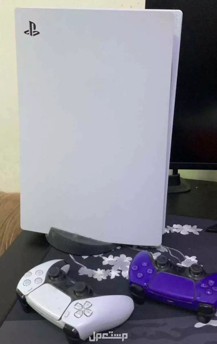 بلاسيتشن فايف PS5 نظيف ما دخل الصيانة ب1500