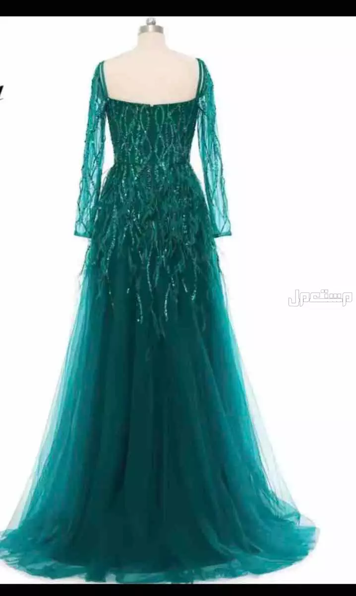 فستان جديد لبس مره واحد فقط المقاس مديم سعر الشراء 1450