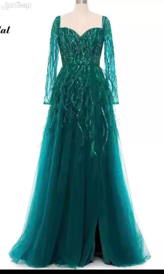 فستان جديد لبس مره واحد فقط المقاس مديم سعر الشراء 1450