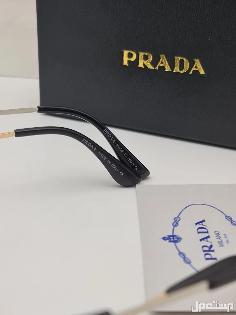 *نظارات ____رجالي*   *جديده من براد*   *مع جميع ملحقات الماركه*     *السعر100ريال*