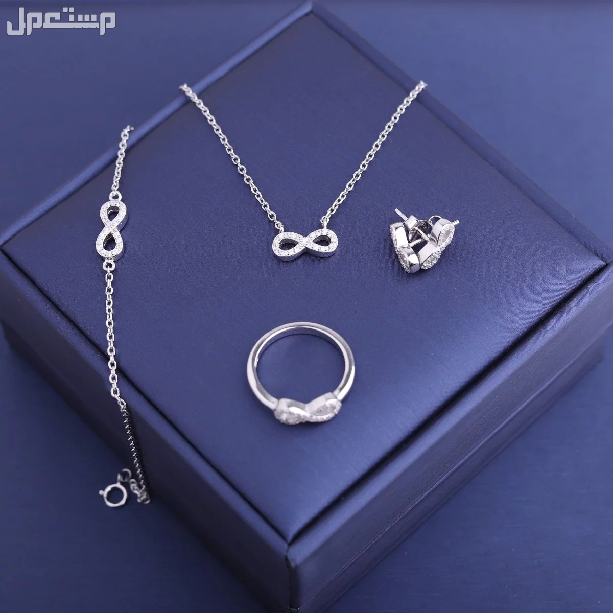 أفضل محلات فضة في الرياض لعام 2025: دليل بالأسعار والعناوين محلات فضة جملة في الرياض