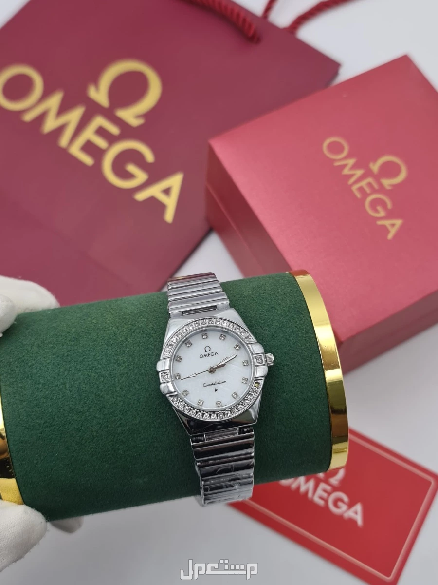 *ساعات ___نسائي*  *جديده من ماركات اوميجاء*   *خامته ممتازه جدا*  *مع جميع ملحقات الماركه*    *السعر150ريال*