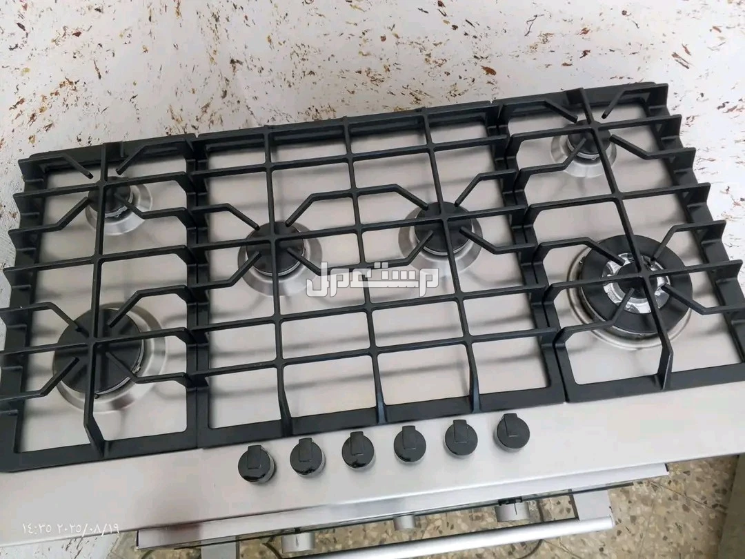 فرن وغاز بلت ان ايطالي بحالة ممتازة