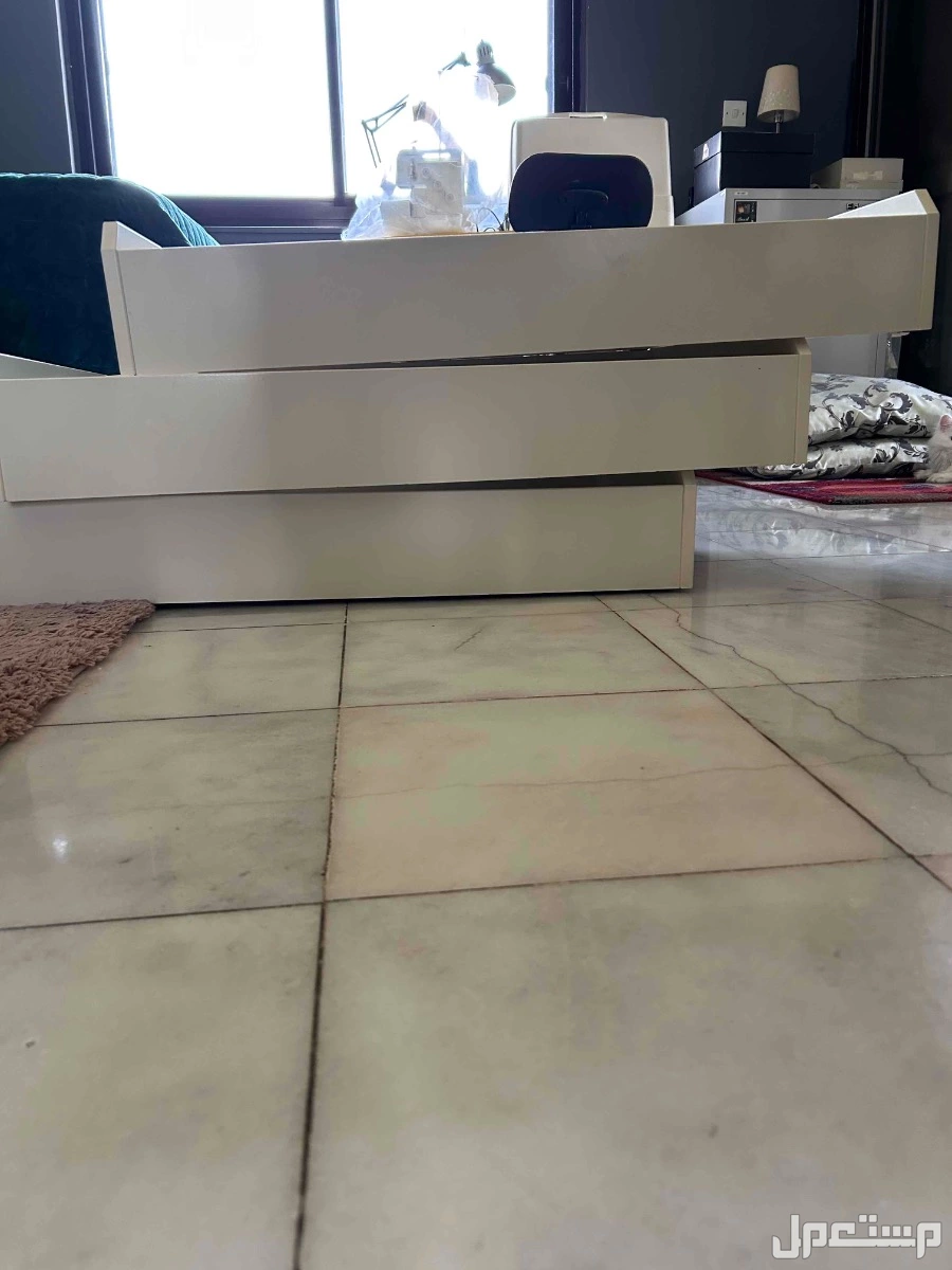 عدراج ايكيا في جدة بسعر 160 ريال سعودي