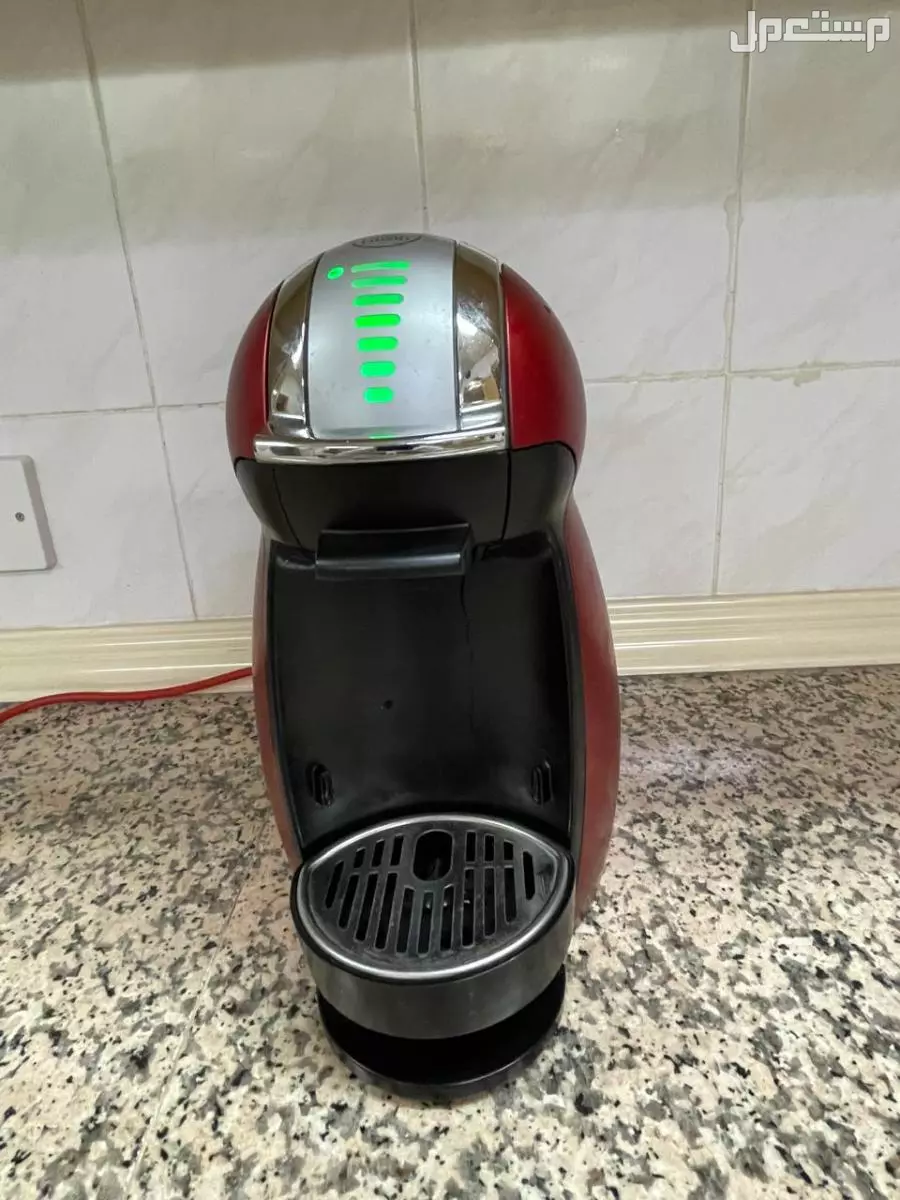 ماكينة تحضير القهوة جينيو 2 حمراء من نسكافية دولتشي غوستو