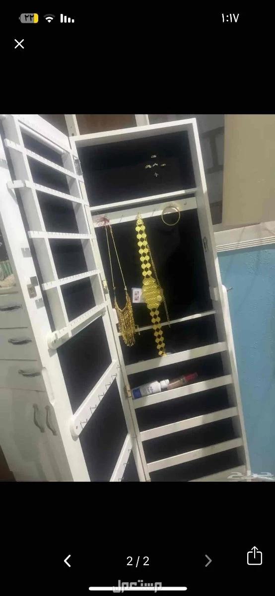دولاب اكسسوارات مع المرايه جديده  في الرياض