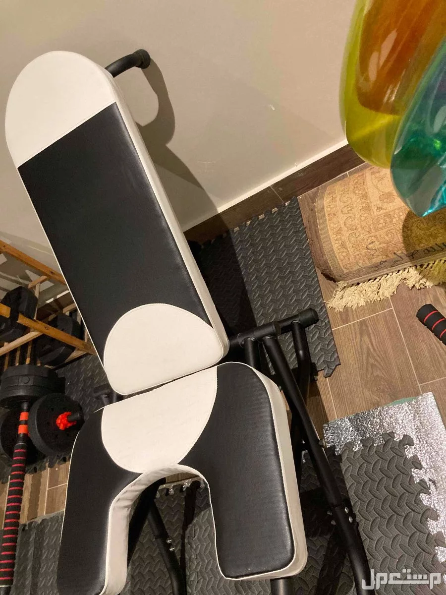 كرسي (بنش ) للرياضه  في الدمام بسعر 300 ريال سعودي