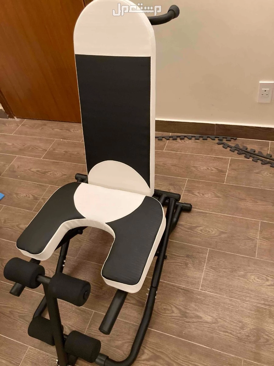 كرسي (بنش ) للرياضه  في الدمام بسعر 300 ريال سعودي
