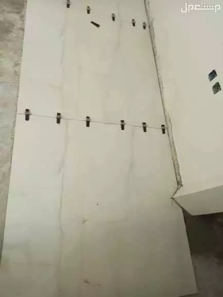 معلم بلاط سوري فني تركيب بورسلان سيراميك مبلط رخام