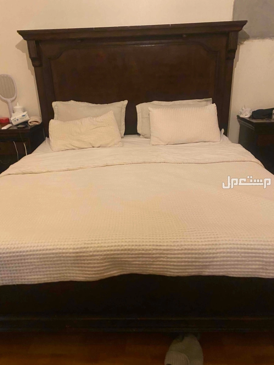 غرفه نوم للبيع في الرياض بسعر 1200 ريال سعودي