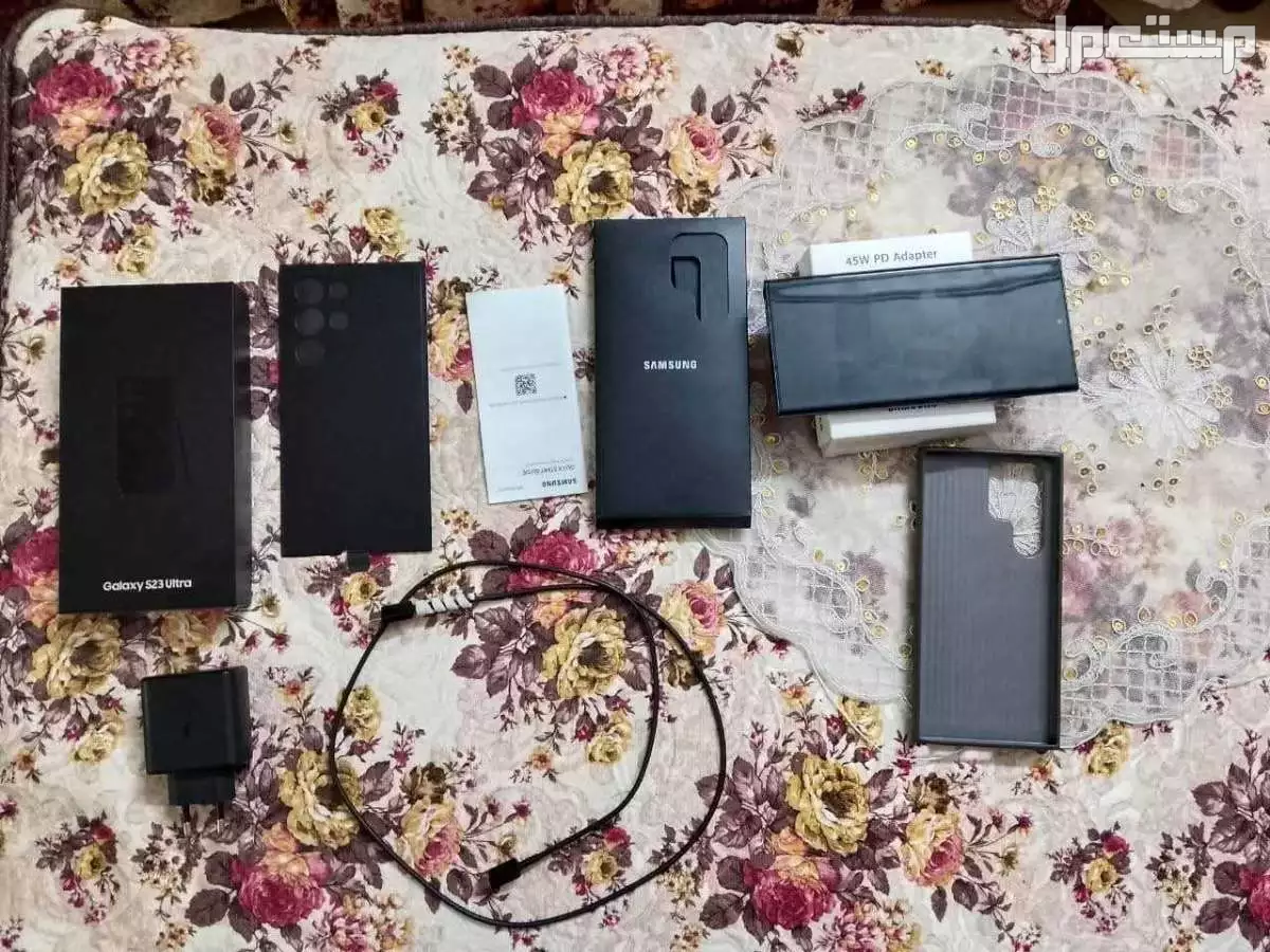 موبايل S23 الترا 256g. 12 Ram كسر زيرو استعمال خفيف باللزق الى ف الاجناب بالكرتونه وراس الشاحن معاه زياده, معفي من الضريبه اللى عليه حاجه محترمة بجد, مطلوب فيه 38 الف