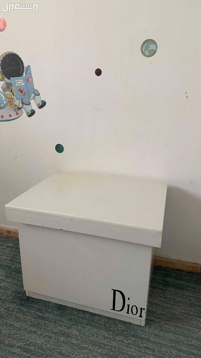 دولاب تخزين احذية بدرج السعر قابل للتفاوض 150