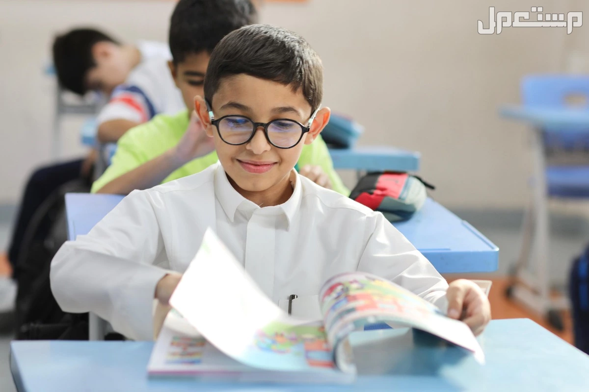 حقيقة تعليق الدراسة وتحويل التعليم عن بعد في السعودية 1447 حقيقة تأجيل الدراسة في السعودية 2025
