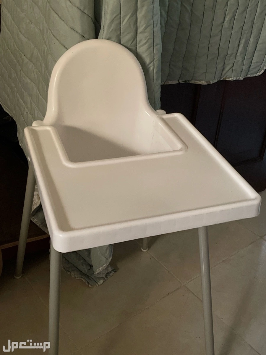 كرسي للاطفال في جده بسعر 100 ريال سعودي