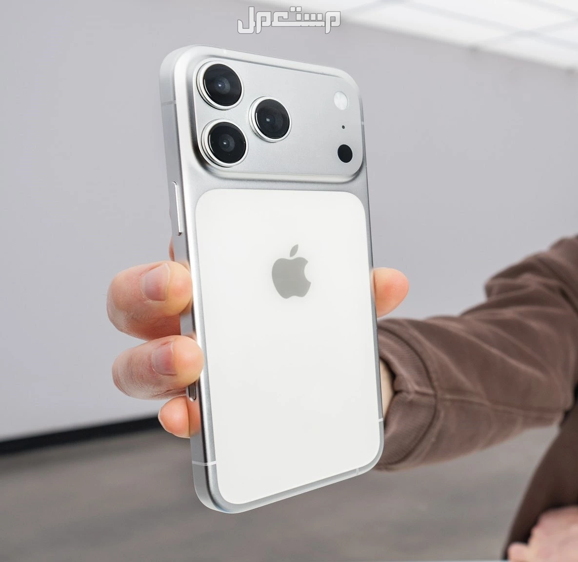 هل يجب الترقية إلى ايفون 17 برو ماكس؟ تعرف على كل المميزات الجديدة iPhone 17