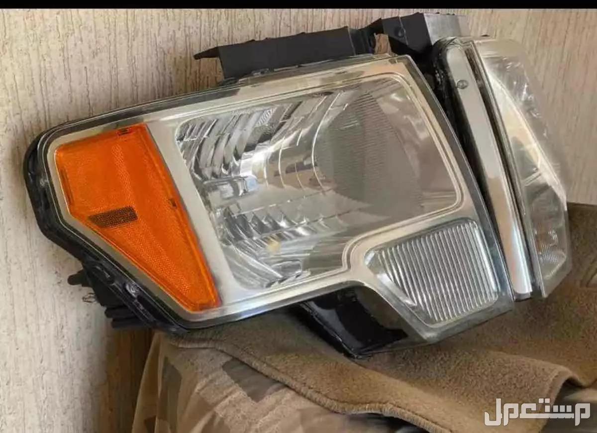 شمعات فورد اصلية F150 (1200 ريال)