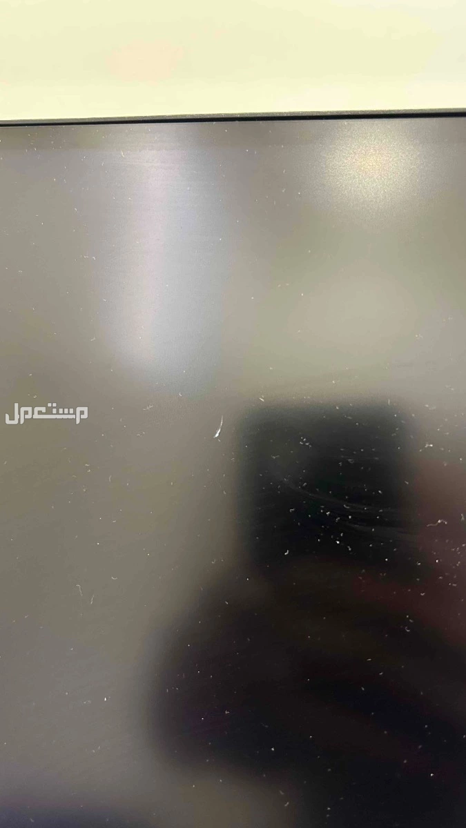 للبيع بي سي مع شاشة في تبوك بسعر 2300 ريال سعودي