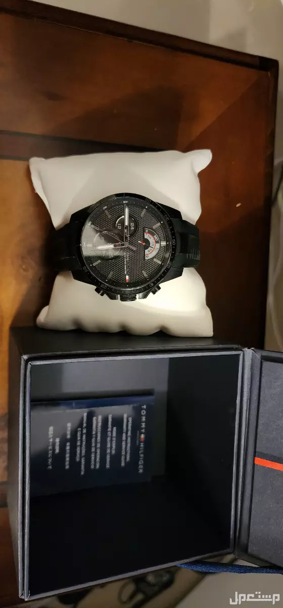 ساعة تومي هيلفيغير Tommy Hilfiger  watch