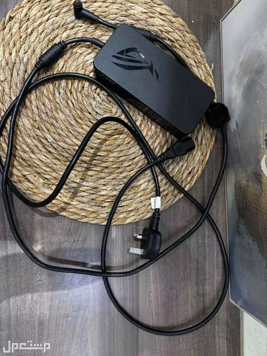 لابتوب قيمنق للبيع موصفات قويه للبيع 3400﷼