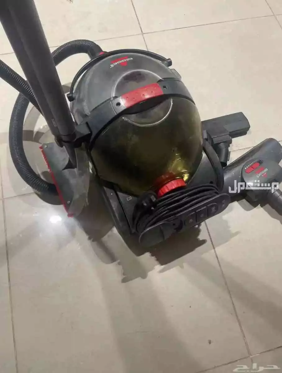 مكنسه BIeesll في الخبر بسعر 300 ريال سعودي