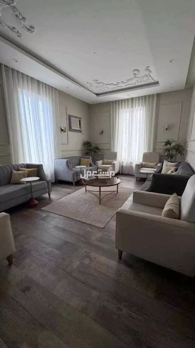 كنب مودرن للبيع للبيع بسعر 2000 ريال