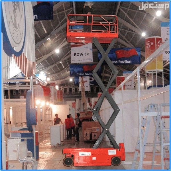 سيزرلفت للايجار مانلفت للايجار رافعة عمال للايجار رافعة مقصيه رافعات شوكيه للايجار في الخبر بسعر 7 آلاف ريال سعودي