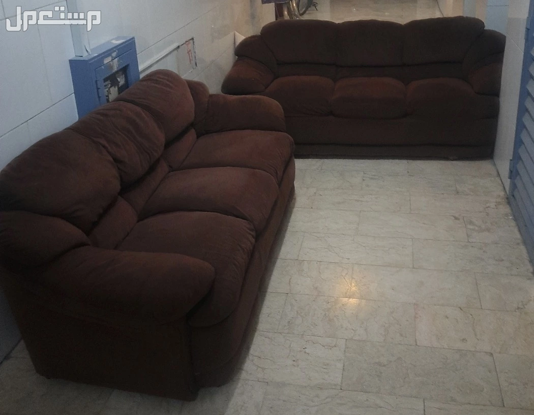 2 sofa/ كنبتين في الشارقة بسعر 200 درهم
