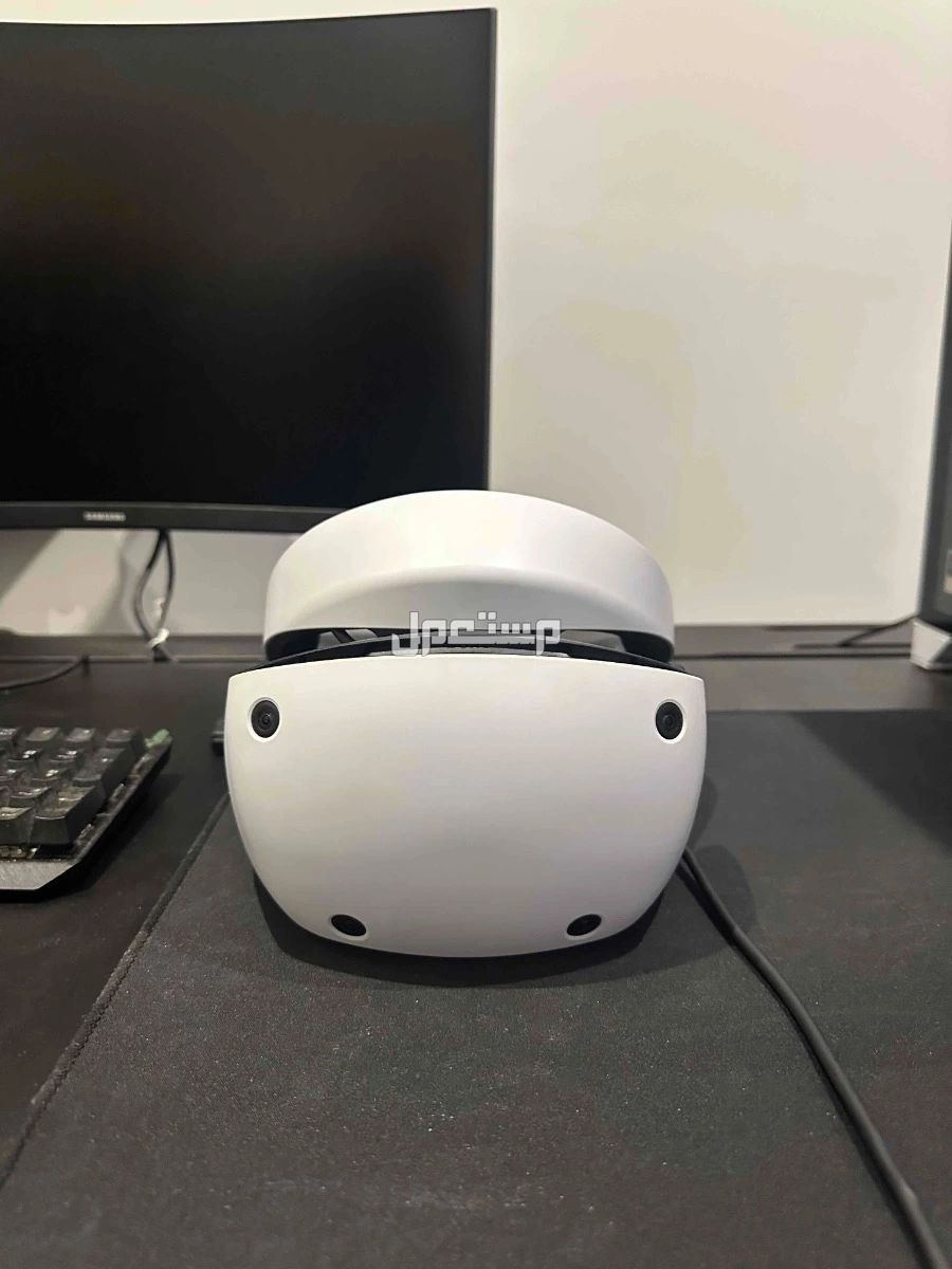 بحالة الوكالة مع كامل الملحقات VR2