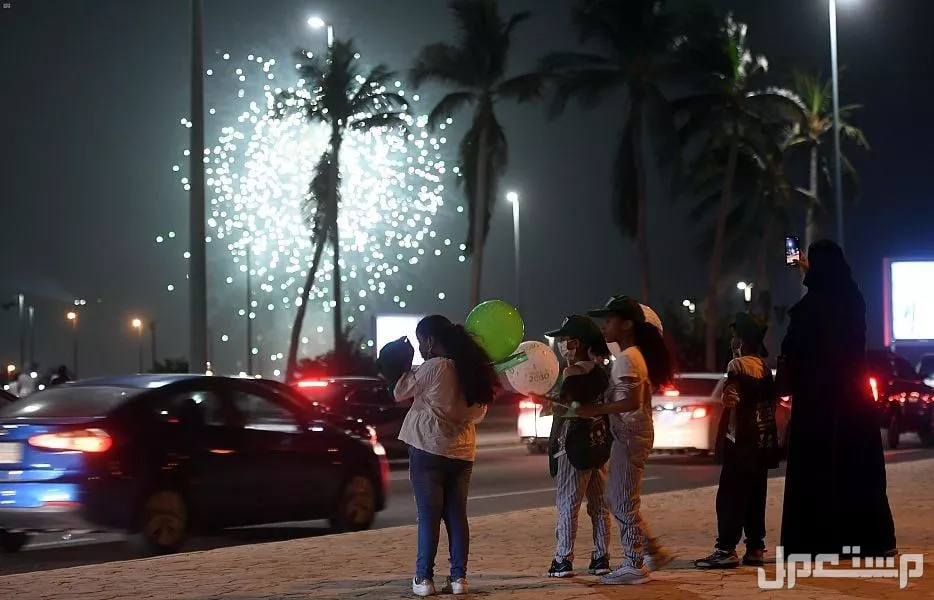 فعاليات اليوم الوطني السعودي 95 في جدة 2025 ام وطفلاتها في اليوم الوطني