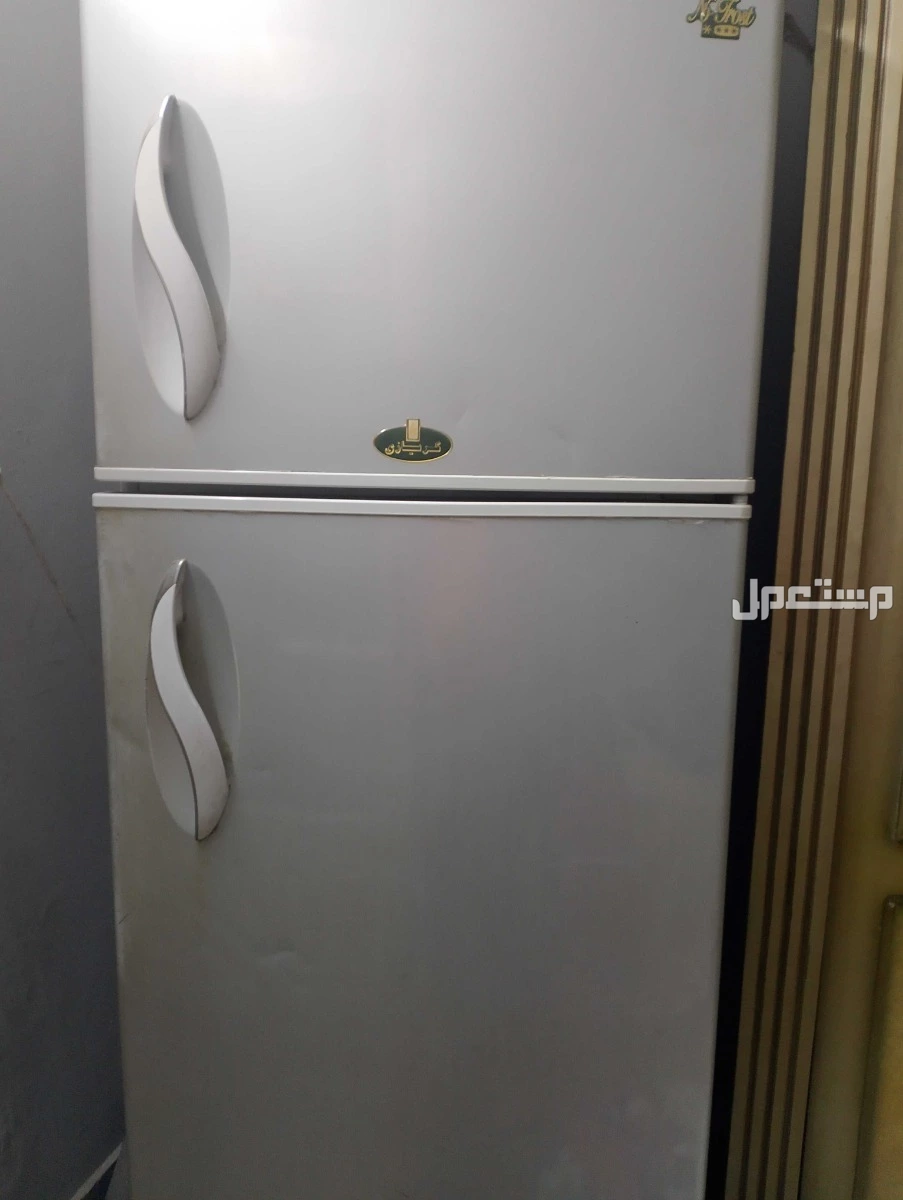 شبرا مصر  في قسم الاميريه بسعر 10 آلاف جنيه مصري