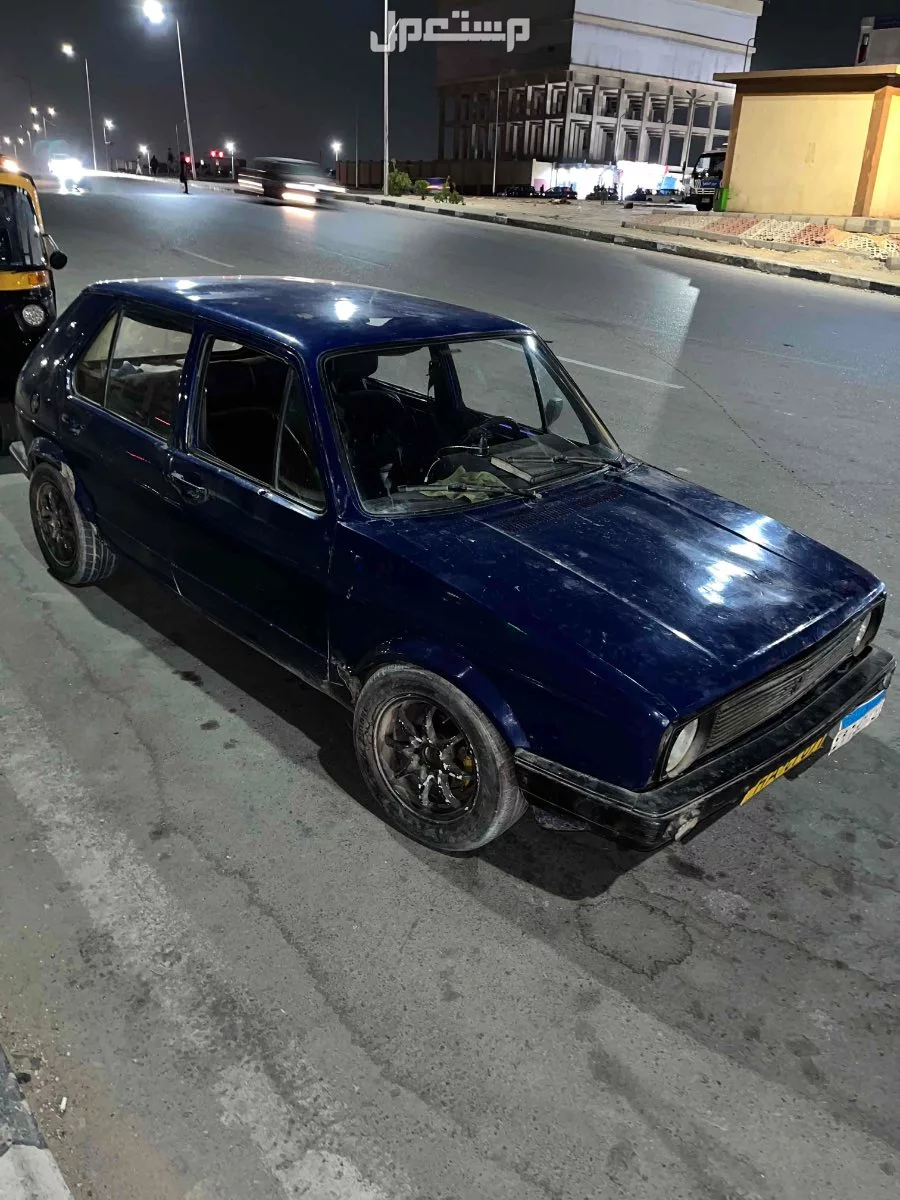 فولكس واجن جولف 1977 مستعملة للبيع في قسم المقطم بسعر 1 جنيه مصري