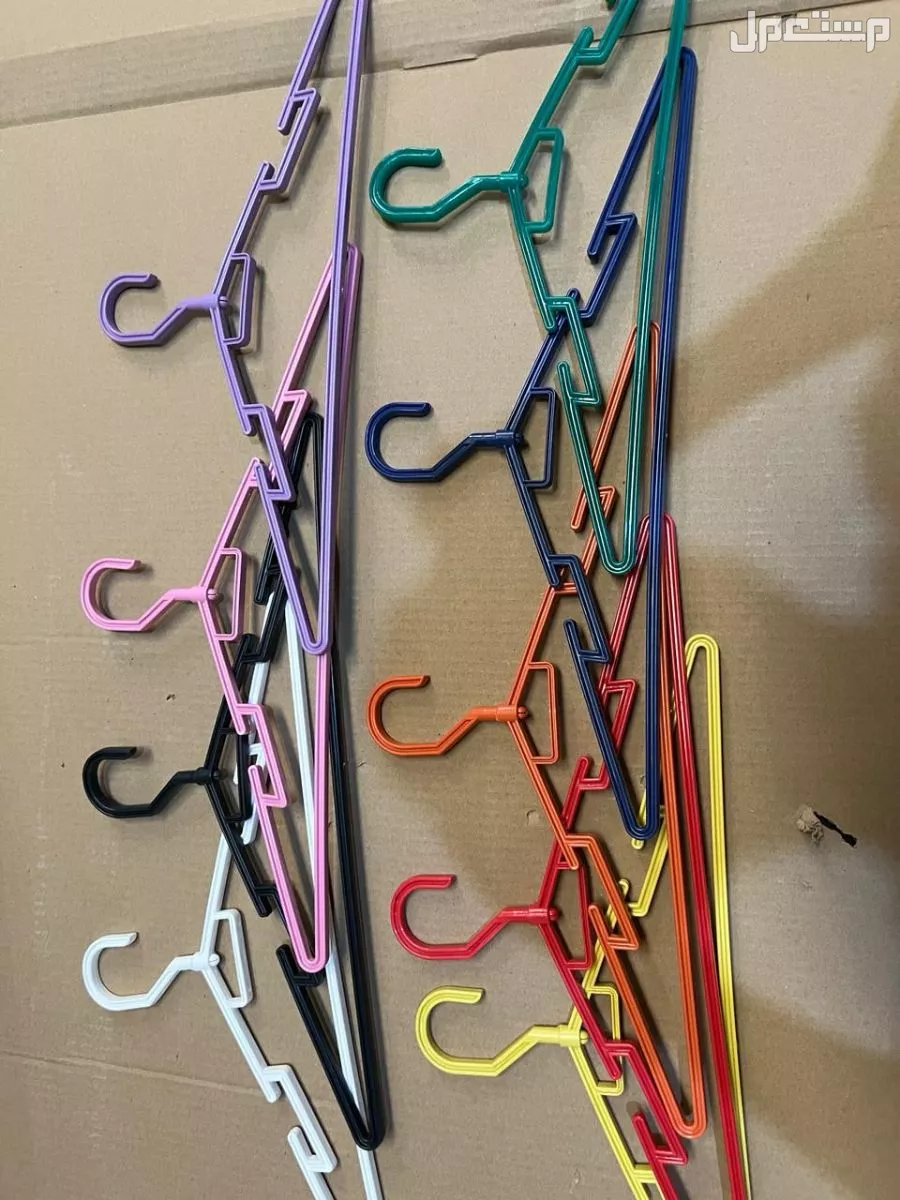 علاقات ملابس بلاستيك ومانيكان جمله وقطاعي صناعه وطنيه