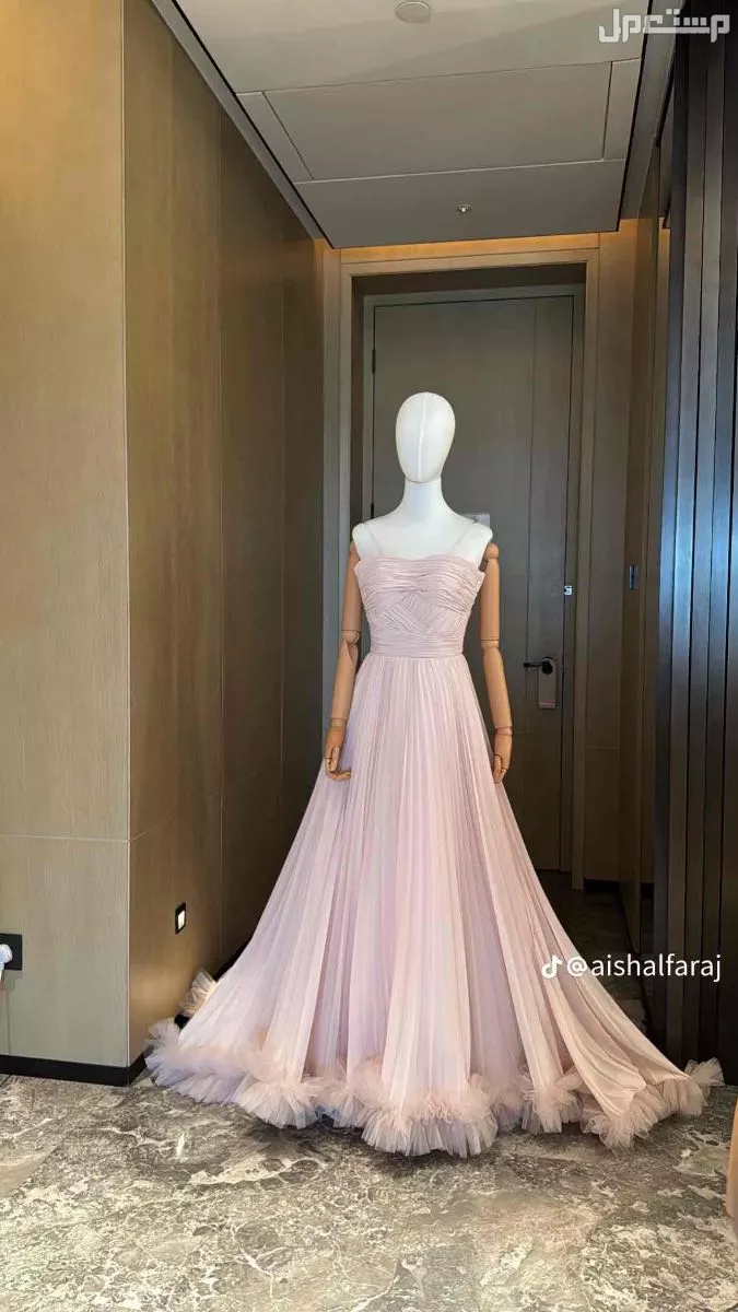 فستان زواج في جدة بسعر 1800 ريال سعودي