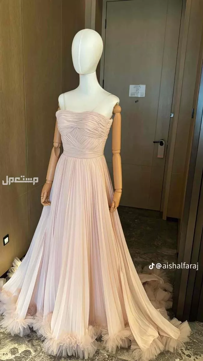 فستان زواج في جدة بسعر 1800 ريال سعودي