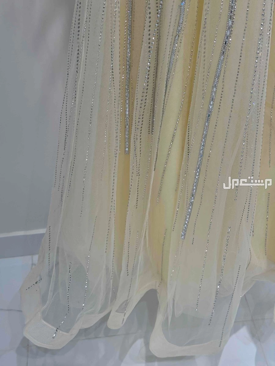 للبيع فستان سهرة مقاسS السعر 300﷼