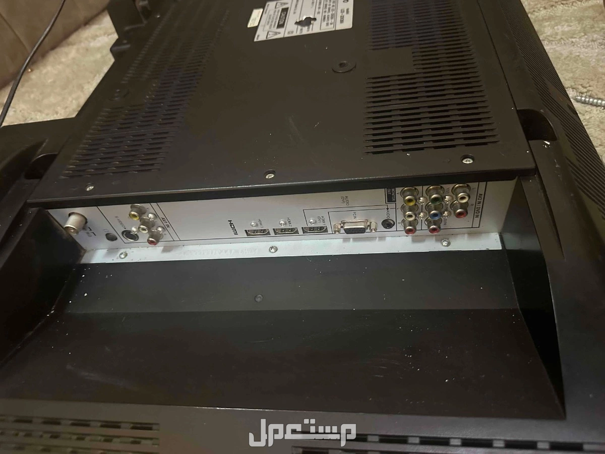 � للبيع شاشة SANYO في تبوك بسعر 200 ريال سعودي