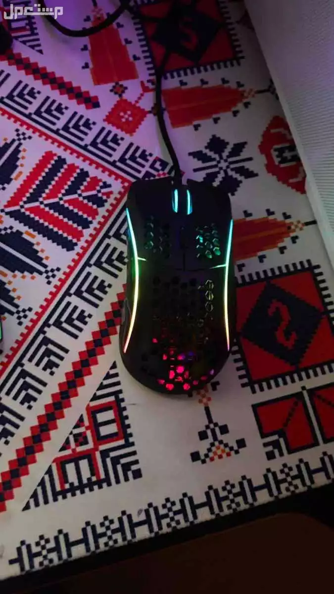 للبيع بي سي و سيت اب كامل في الرياض حدي فيه4100