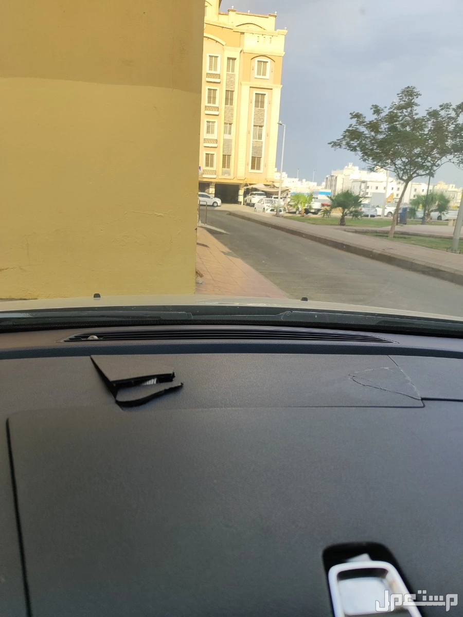 شفروليه ترافرس 2011 عائلية نظيفة مستعملة للبيع في جدة بسعر 23 ألف ريال سعودي