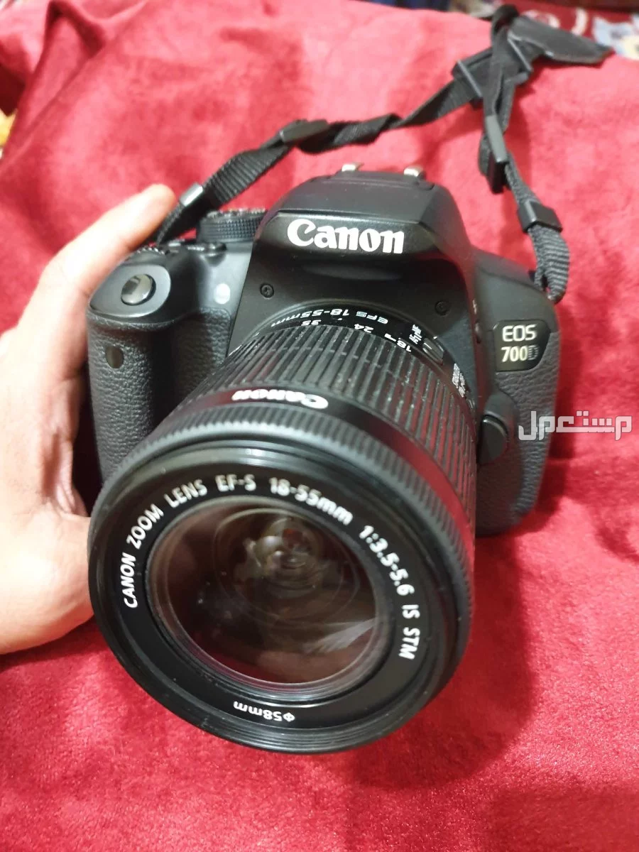 كاميرا كانون 600D شبة جديد_بسعر 1800 ريال سعودي العنوان شارع حسان بن ثابت بجانب مؤسسة محمد سالم باوزير في الطائف